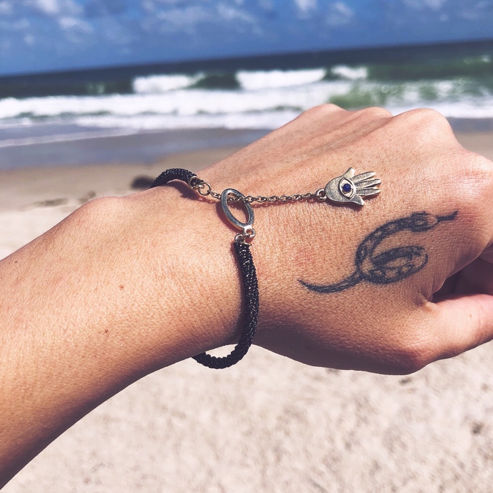 Dangling hamsa bracelet